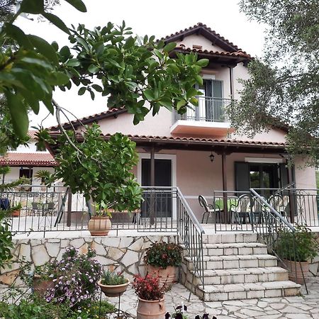 Agrielia Villa Gaios Buitenkant foto